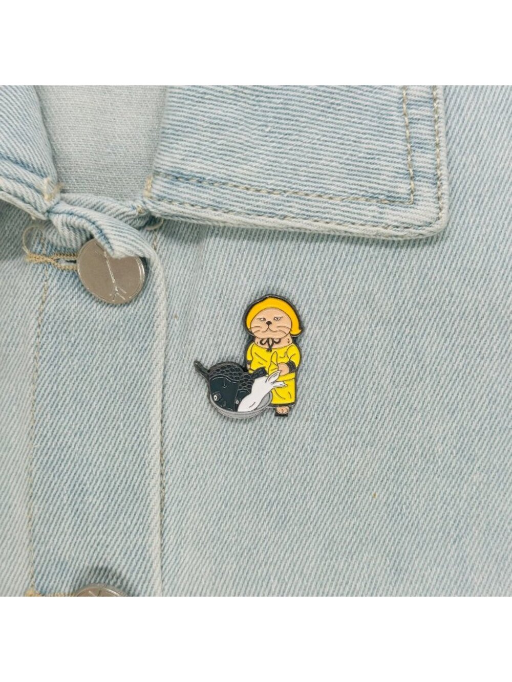 ✨Cat Fishing Design Enamel Pin Animal Iron Enamel Brooch Cartoon Yellow New✨